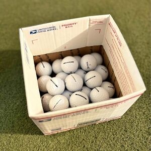 SRIXON Q-Star Tour Golf Balls ~ Lot Of 35